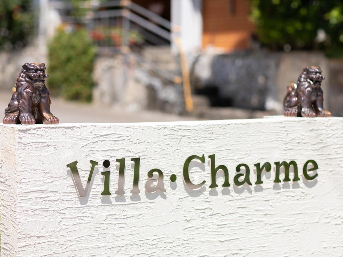 Ｖｉｌｌａ・Ｃｈａｒｍｅ Villa Мотобу Екстериор снимка